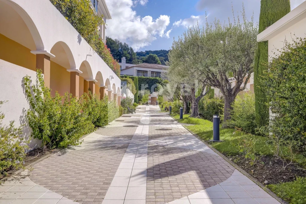 Appartement avec terrasse – Royal Mougins Golf, espace extérieur