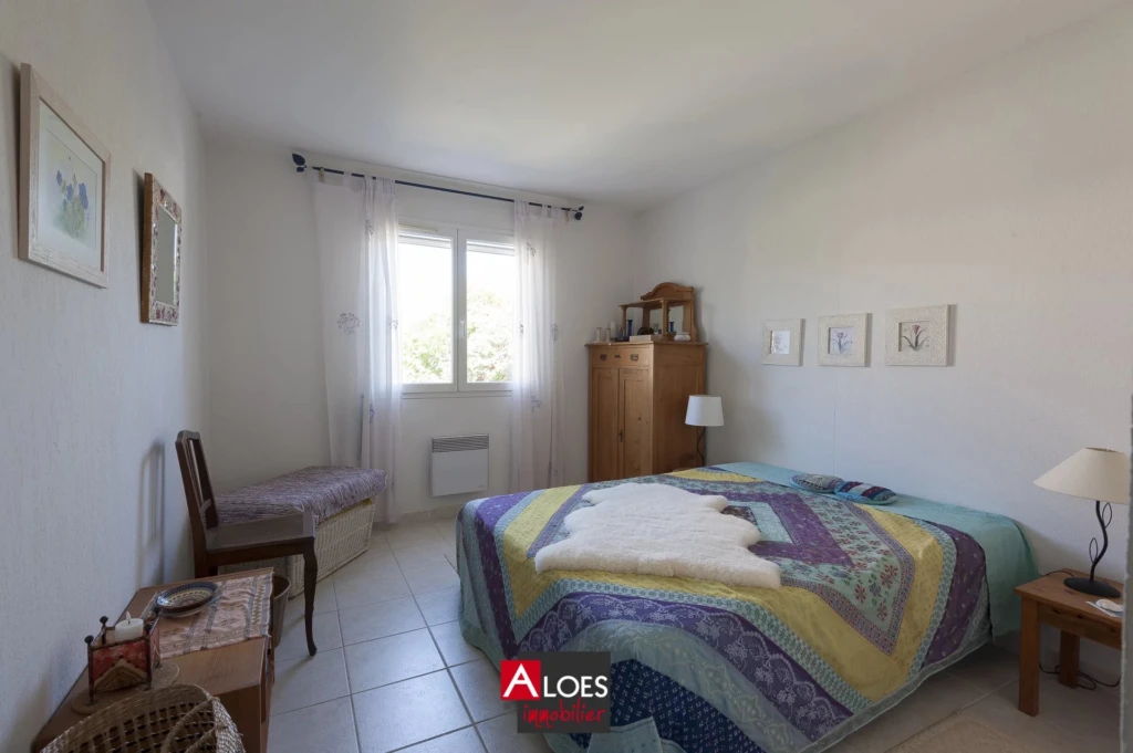 Maison Aigues-Mortes 4 pièces de plain-pied avec garage