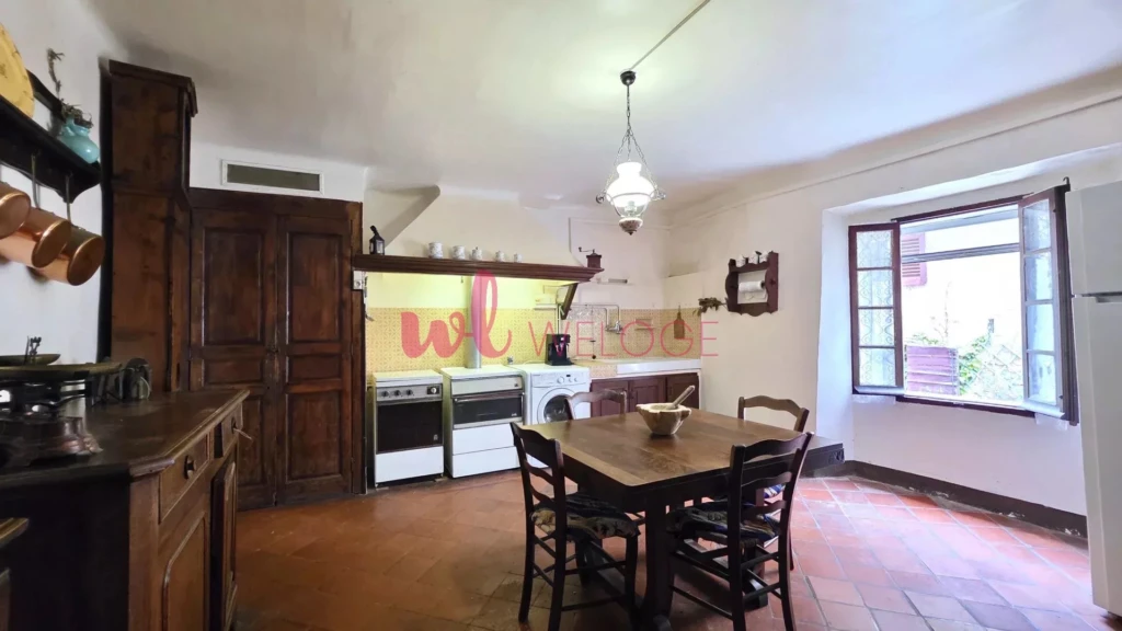 maison de ville 107m2 plus cave 3 chambres dressing grenier allemagne en provence