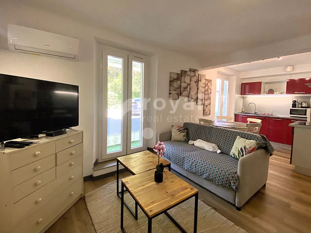 Studio raffiné rénové, à deux pas des plages de Juan-les-Pins