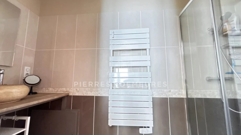 LONGERE RENOVEE - FERMETTE RENOVEE - RESIDENCE SECONDAIRE - MAISON AVEC JARDIN - CHAMBRES D'HOTES - CREATION GITE -