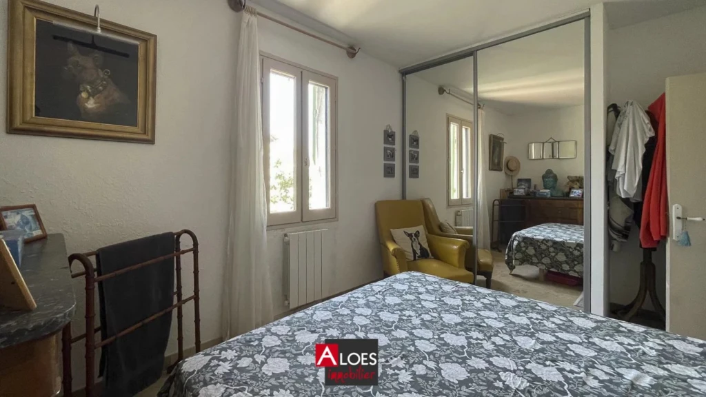 Maison Aigues-Mortes intra-muros avec patio