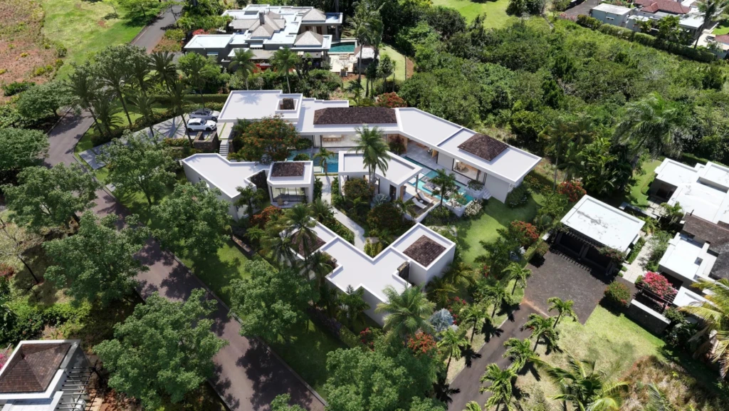 Charmante maison moderne entourée d'une végétation luxuriante. -Elegance Properties