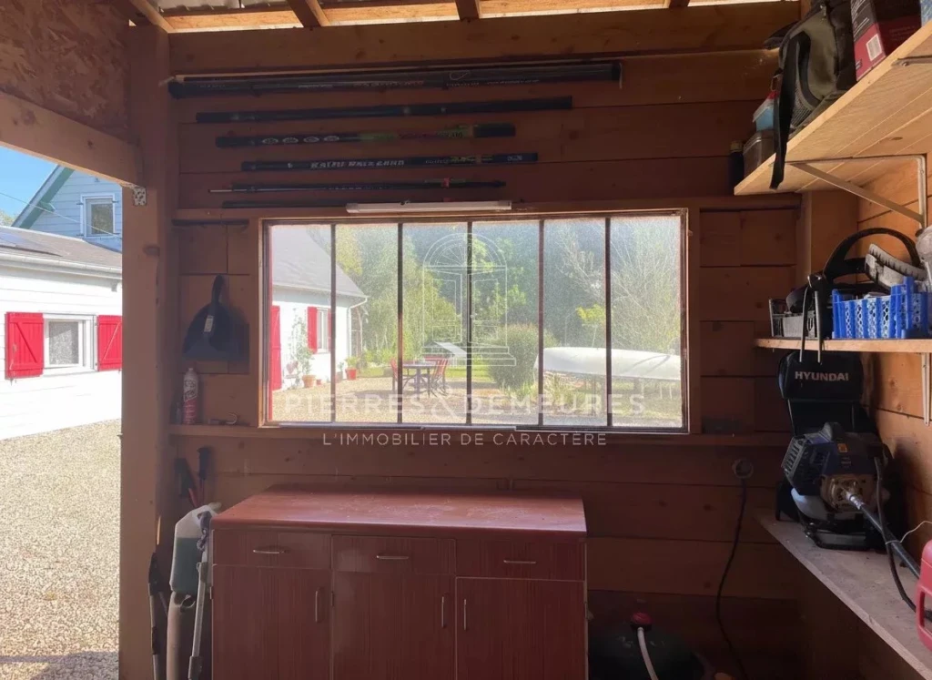 dépendance-atelier-hangar-bricoler-stockage-garage