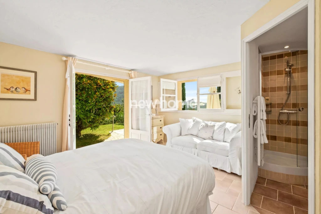 Aerial 360 Antibes Cannes Cote d'Azur Drone French Riviera Monaco Nice Photographe Immobilier Real Estate Photographer Saint Tropez South Of France Stombergas VR Video
