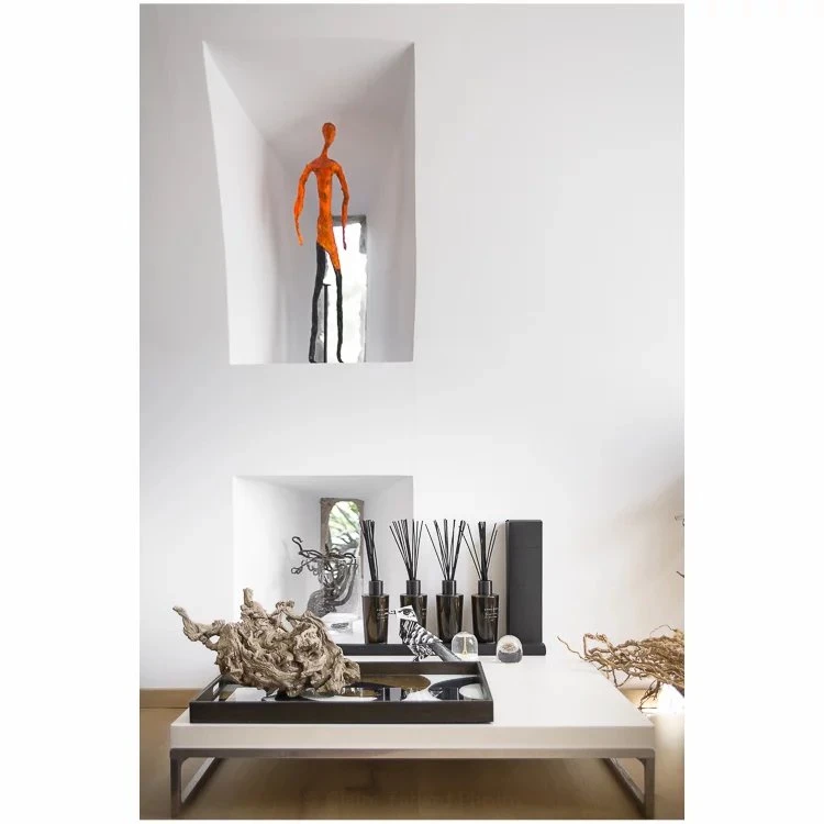 Architecture Artist Cannes Claire Tabard Design Décoration Immobilier Inde Interior Design Laurence Gaches Photographe Portrait Reportage Voyage affiche agencement art chambre cote d'azur cuisine ethn