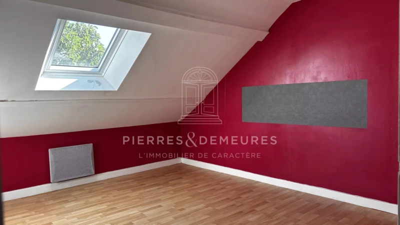 MAISON DE VILLAGE - MAISON A VENDRE A MONTIPOURET - MAISON AVEC JARDIN ET PUITS - MAISON DE VACANCES - MAISON EN PIERRE 
