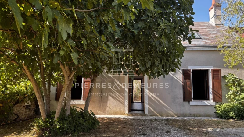 MAISON DE VILLAGE - MAISON A VENDRE A MONTIPOURET - MAISON AVEC JARDIN ET PUITS - MAISON DE VACANCES - MAISON EN PIERRE 