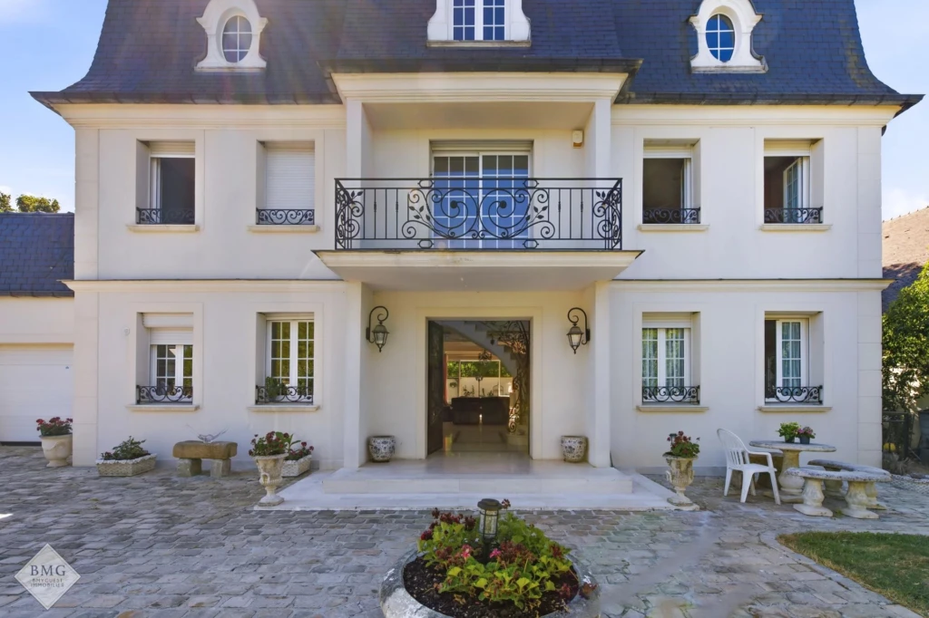 amara bmyguest luxe maison