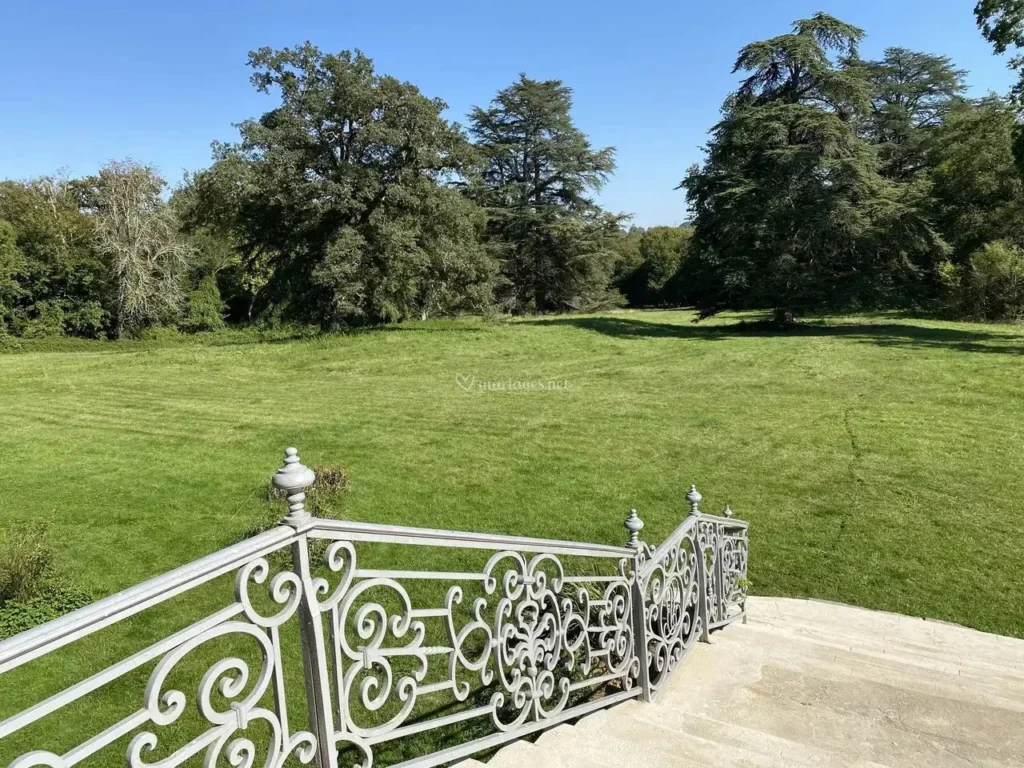 Perron de la deuxième entrée