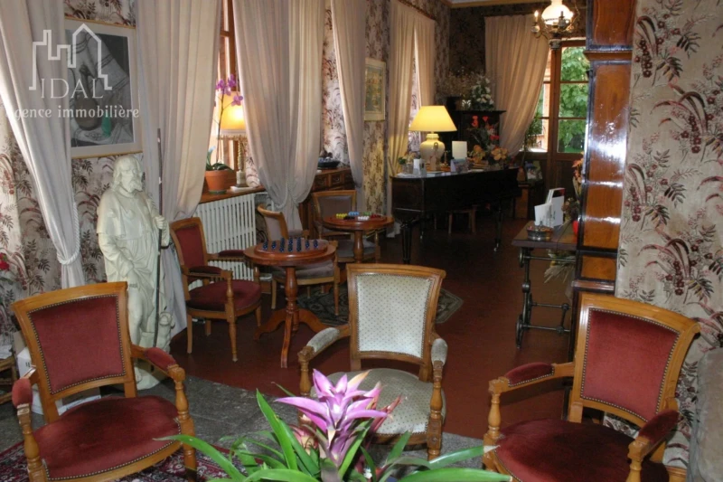 Salon
