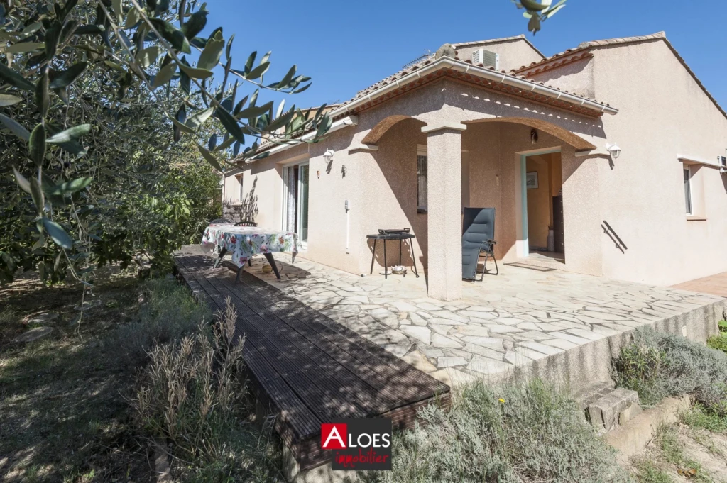 Maison Aigues-Mortes avec garage