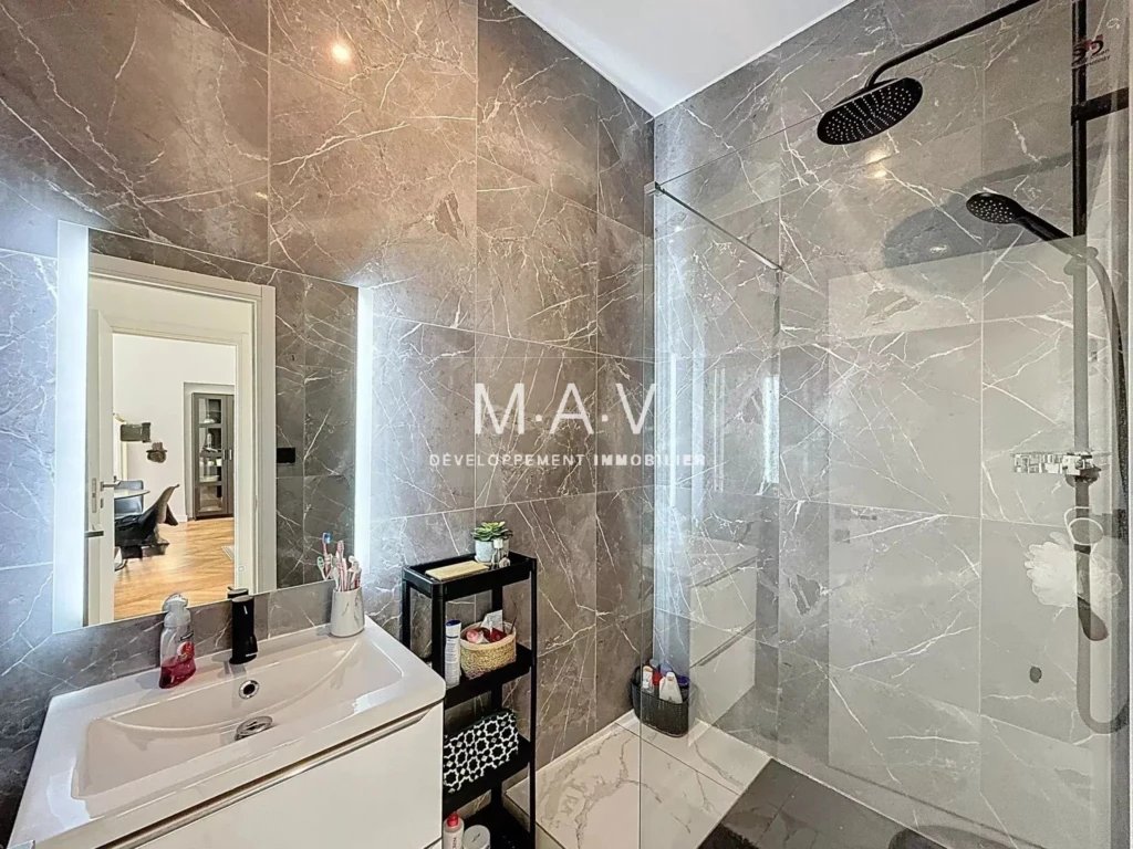 Salle de douche