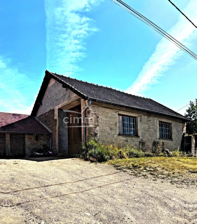 GARAGE DE 65m²