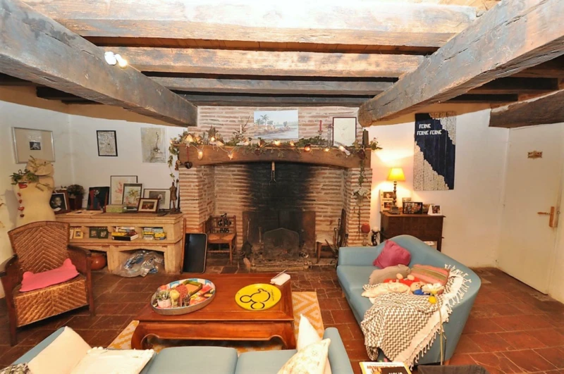 Photo 8