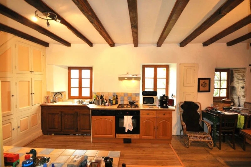 Photo 11
