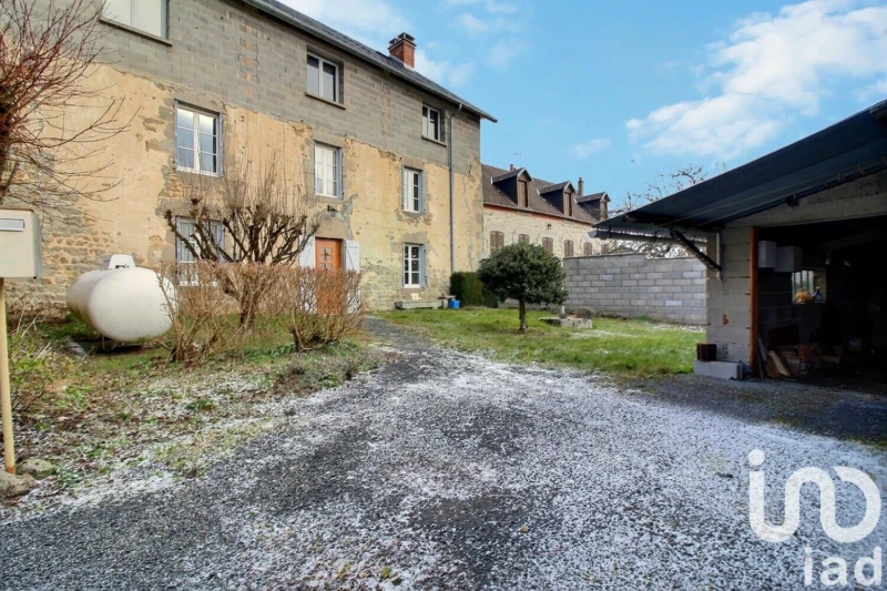 Photo 12