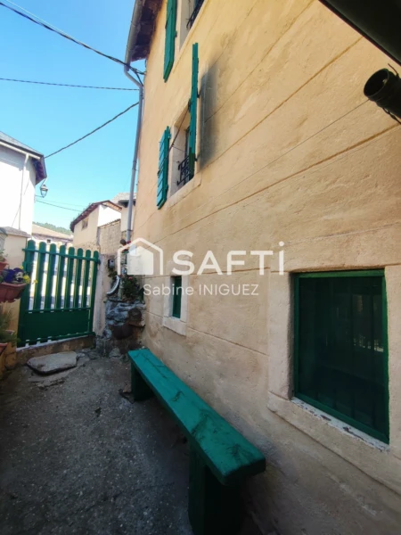 Photo 12