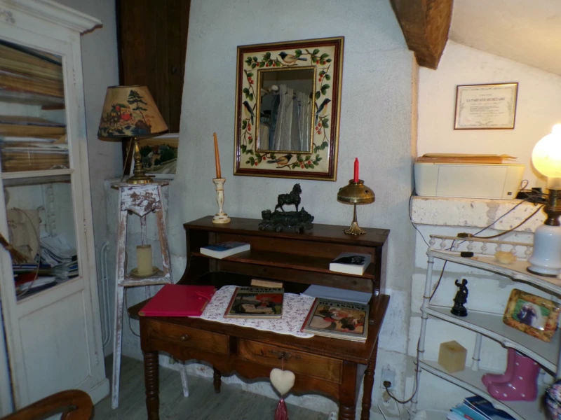 Photo 19