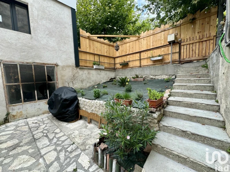 Photo 19