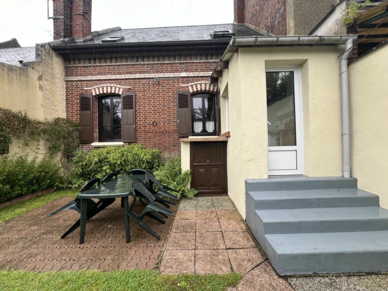 Photo 19