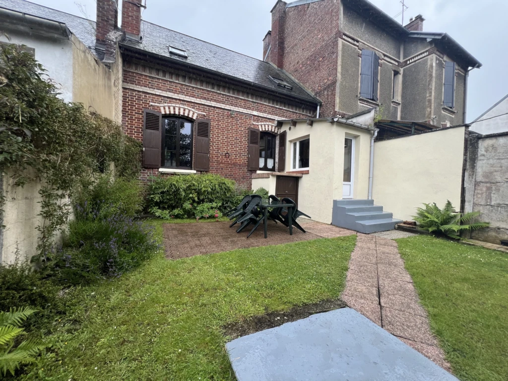 Photo 18