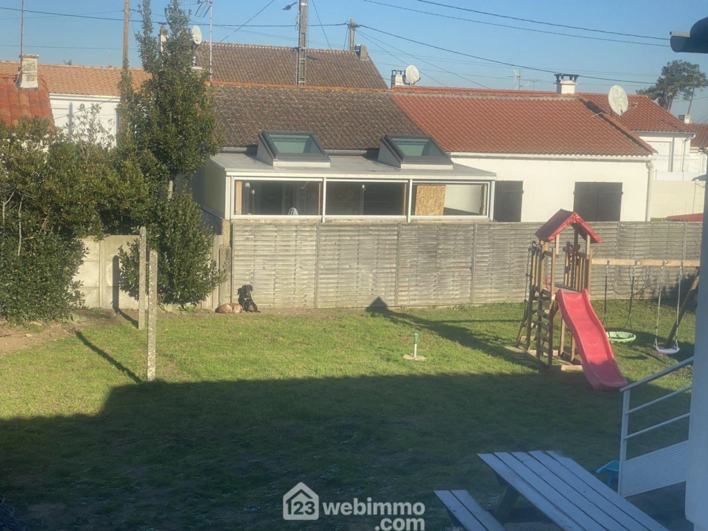 Photo 18