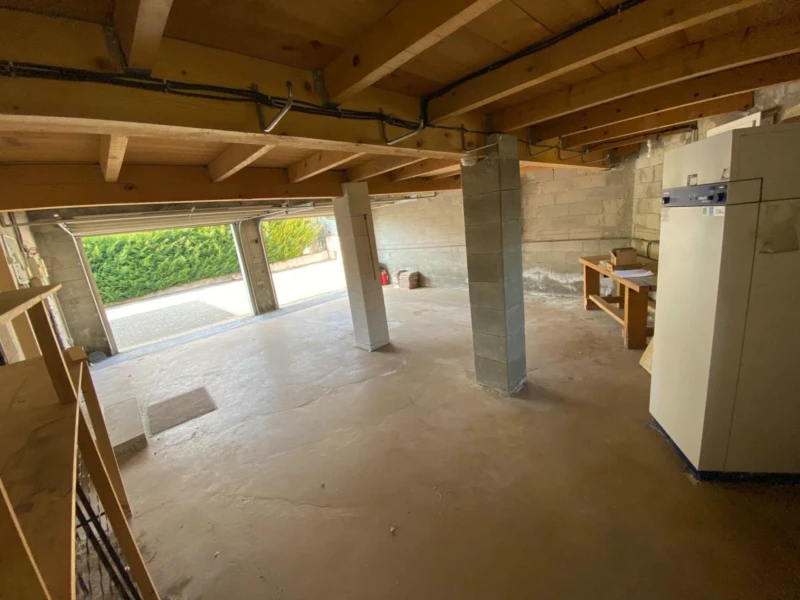 Photo 18