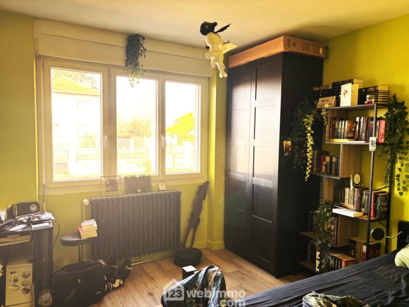 Photo 12