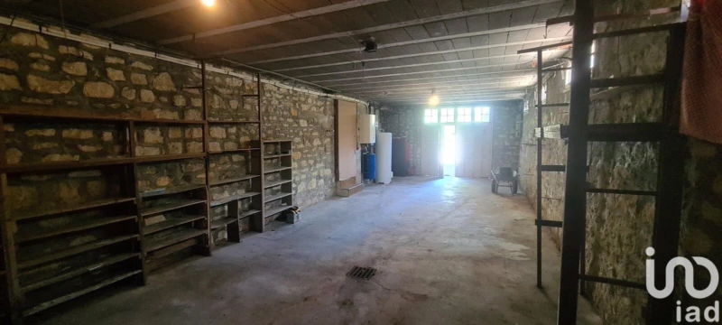Photo 13