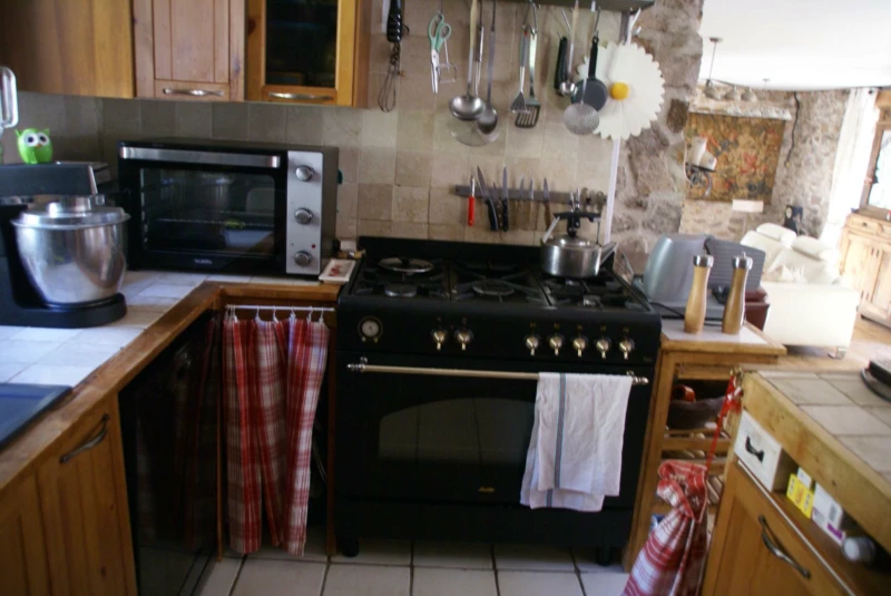 Photo 10