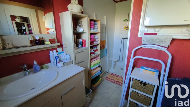 Photo 10