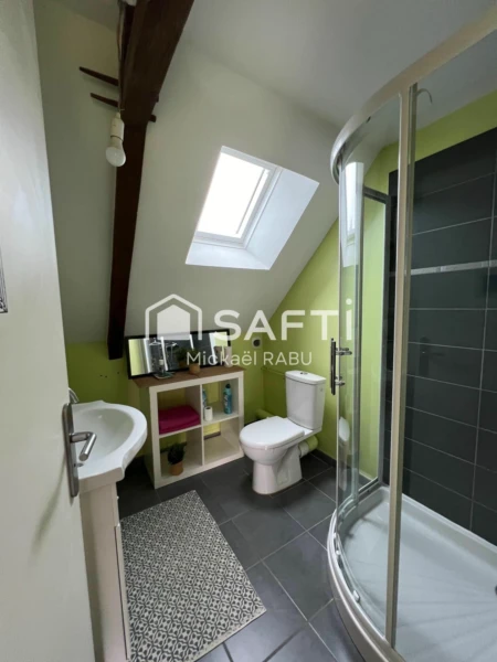 Photo 12