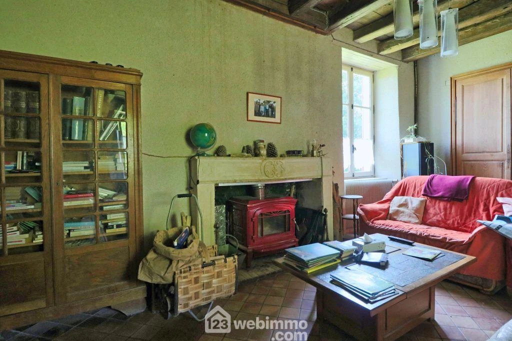 Photo 8