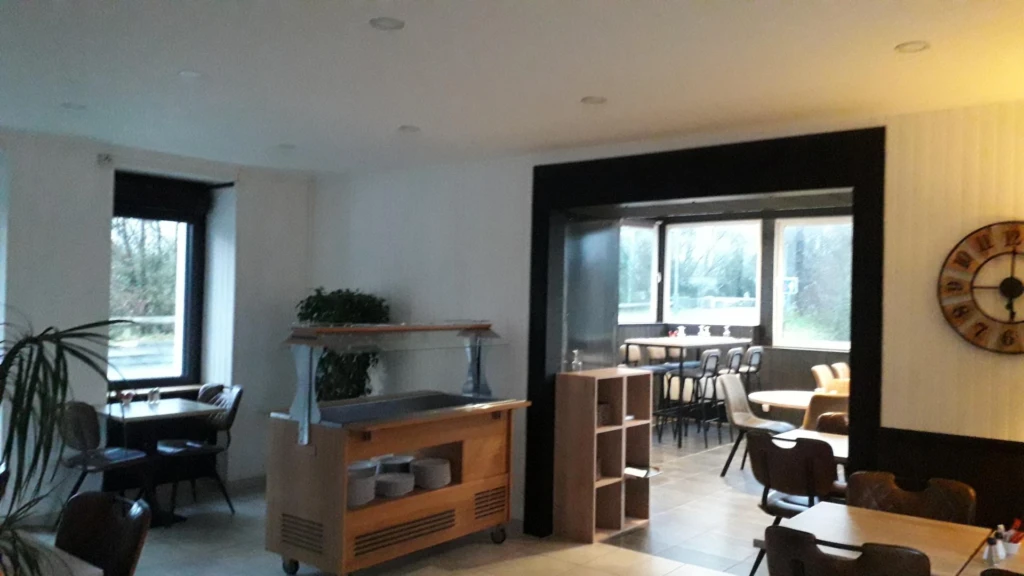 Photo 6