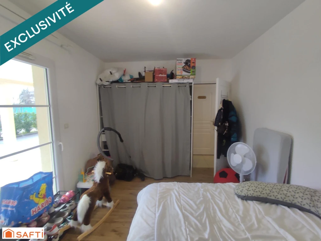 Photo 6