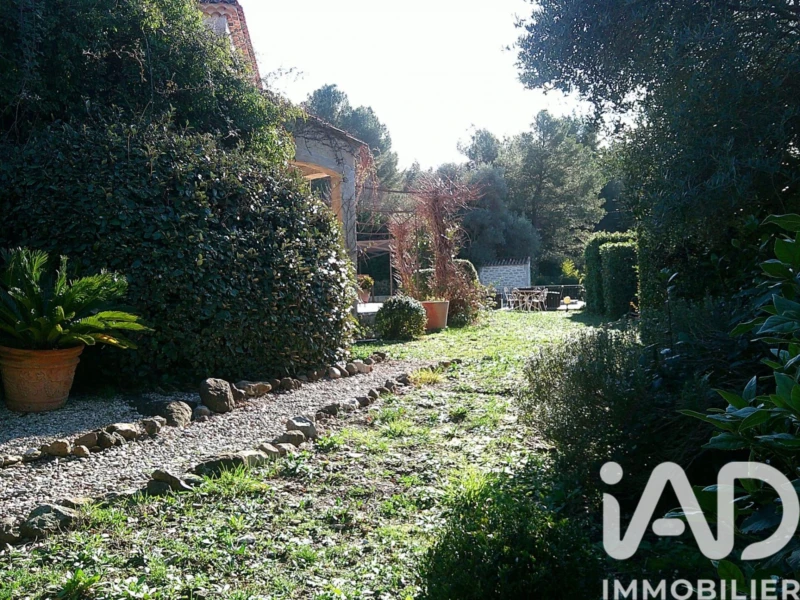Photo 27