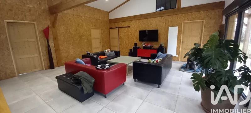 Photo 19