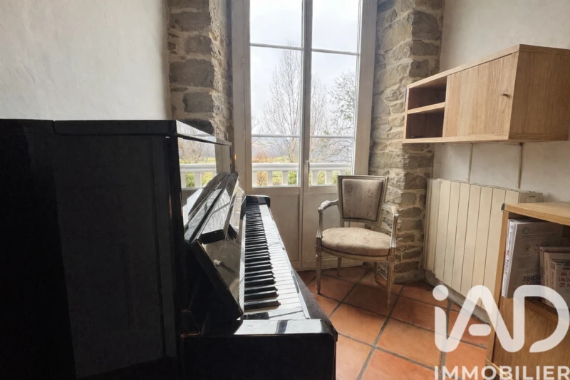 Photo 16
