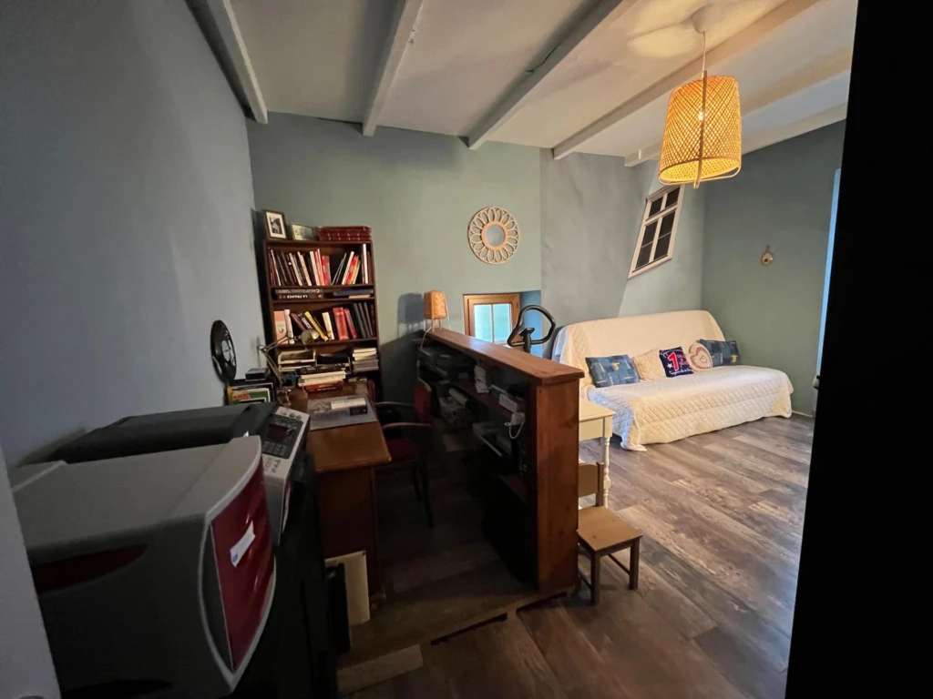 Photo 18