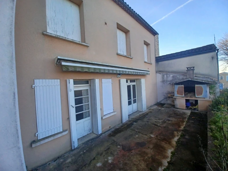 Photo 7