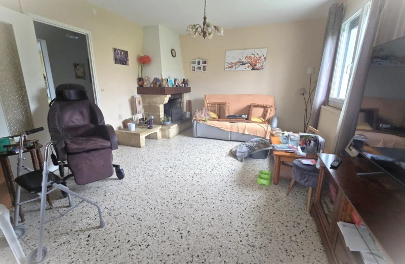 Photo 5