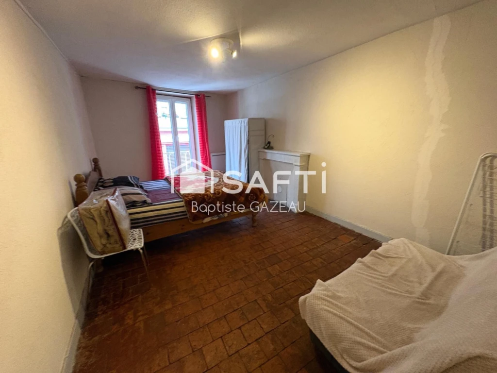 Photo 6