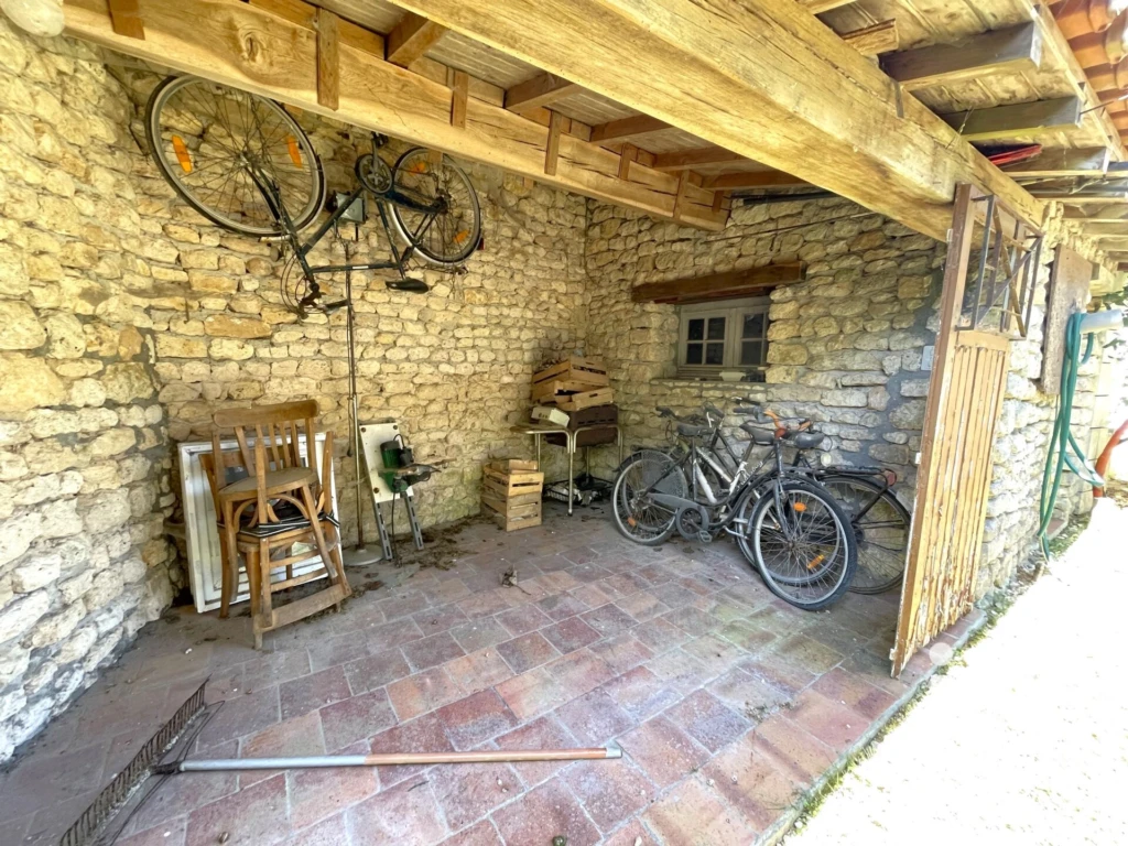 Photo 27