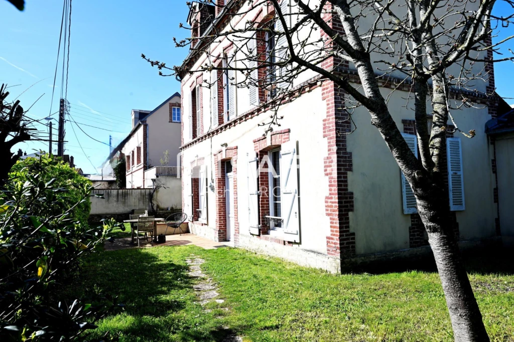 Photo 19