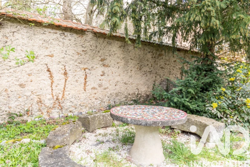 Photo 19
