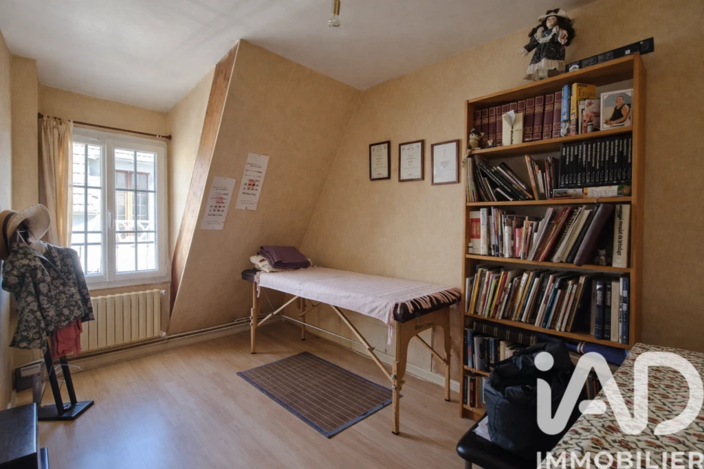 Photo 12