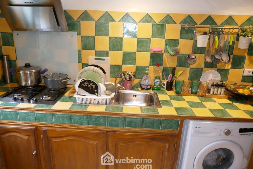 Photo 18