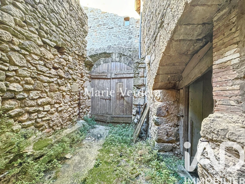 Photo 25