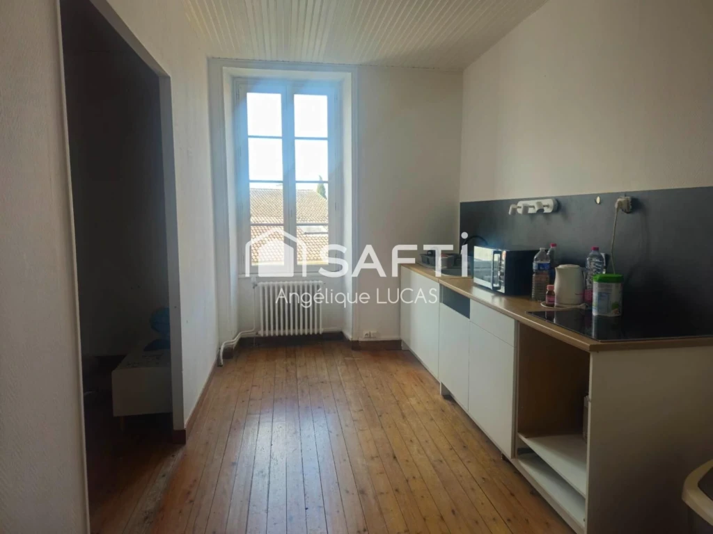 Photo 6